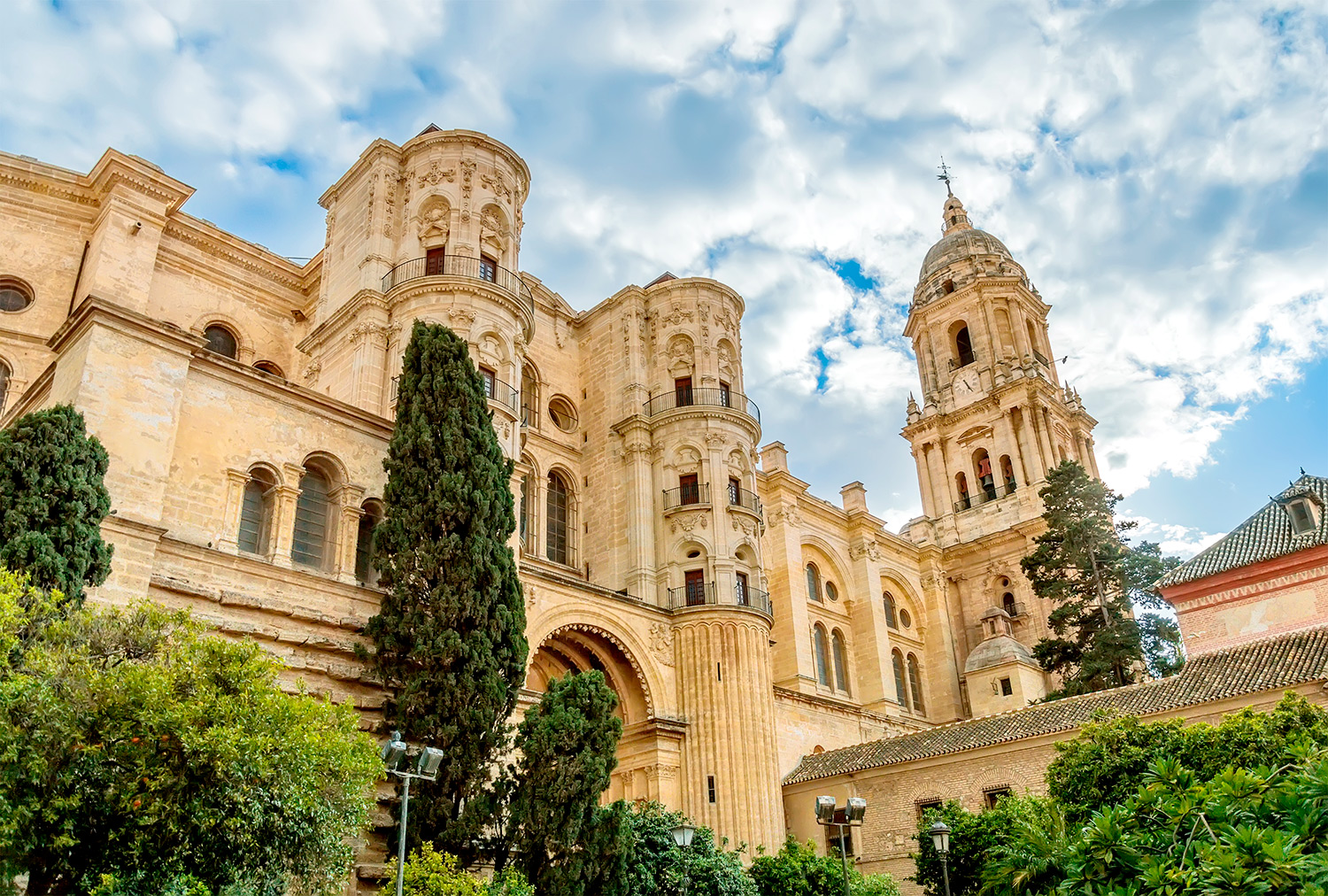 Catedral de Málaga Entorno Hotel Palacete de Álamos Málaga
